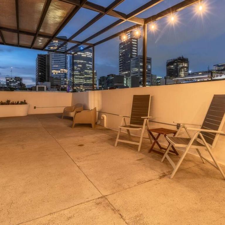 Zielo Londres ,Modern Stay with AC & Rooftop Terrace - Suite Junior con balcón - 19