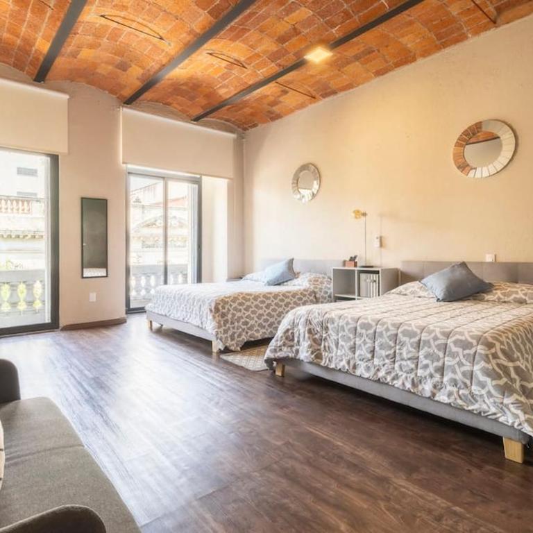 204 Historic Center 2Bdrm 2Bath AC Apt Rooftop - Apartment - 1