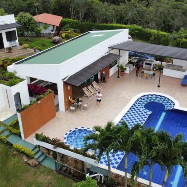 CASA FINCA LA CAROLINA - Chalet - 1