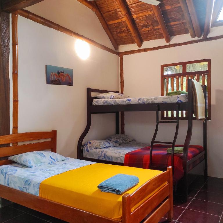 Montañita Cabañas - Villa con vistas al jardín - 3