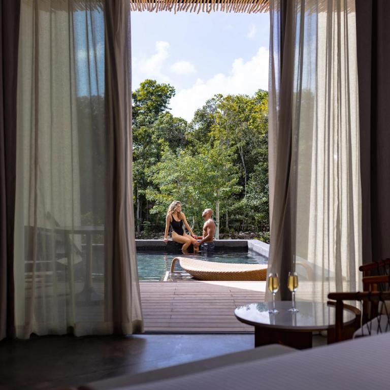 Secrets Tulum Resort & Beach Club - Adults Only - All Inclusive - Suite Junior con acceso directo a la piscina - Cama extragrande - 4