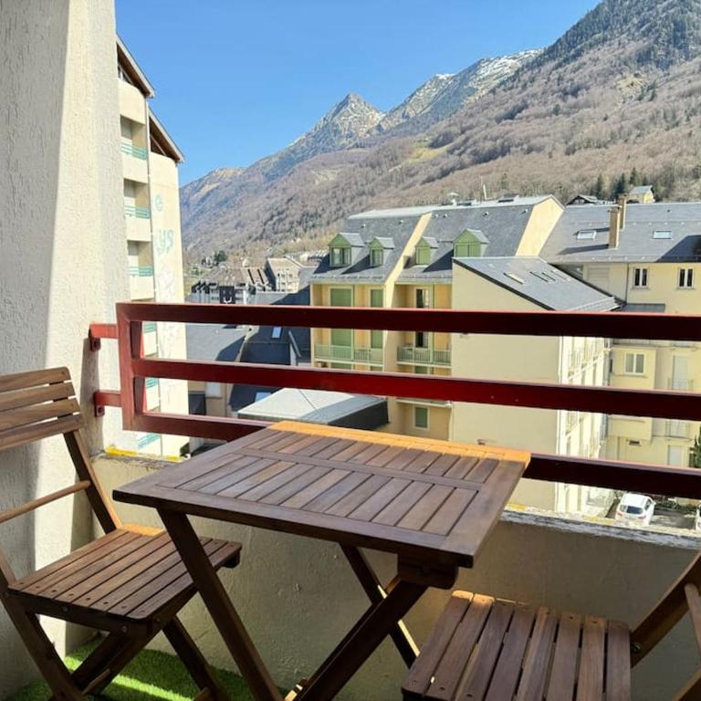 Joli 3 pièces 40m2. 2 chambres. - Appartement 2 Chambres - 8