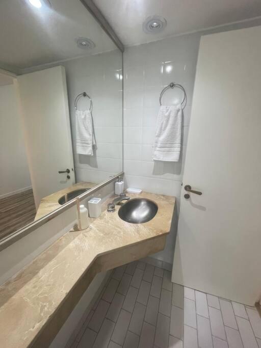 Centro Porteño - One-Bedroom Apartment - 12