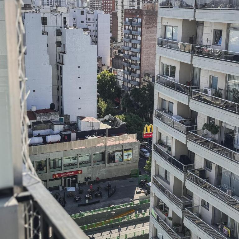 Estudio a estrenar con piscina - Apartamento de 1 dormitorio - 24
