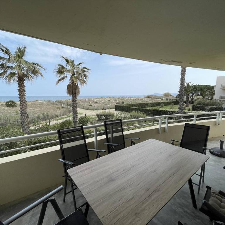 T3 6 pers avec piscine et accès direct plage - Saint-Cyprien - FR-1-106-101 - Apartment - 3