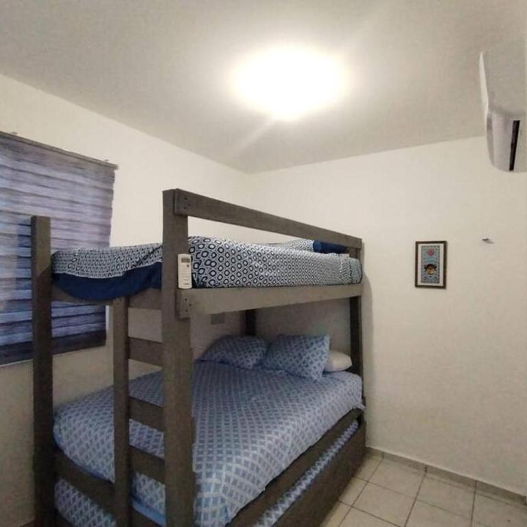 Family accommodation with pool and water park - Casa de 2 dormitorios - 13