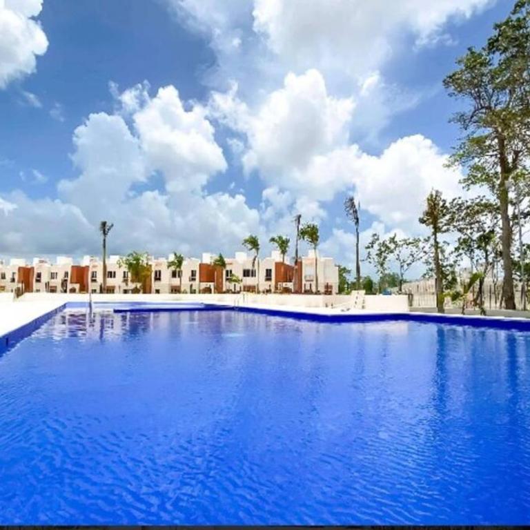 Family accommodation with pool and water park - Casa de 2 dormitorios - 1