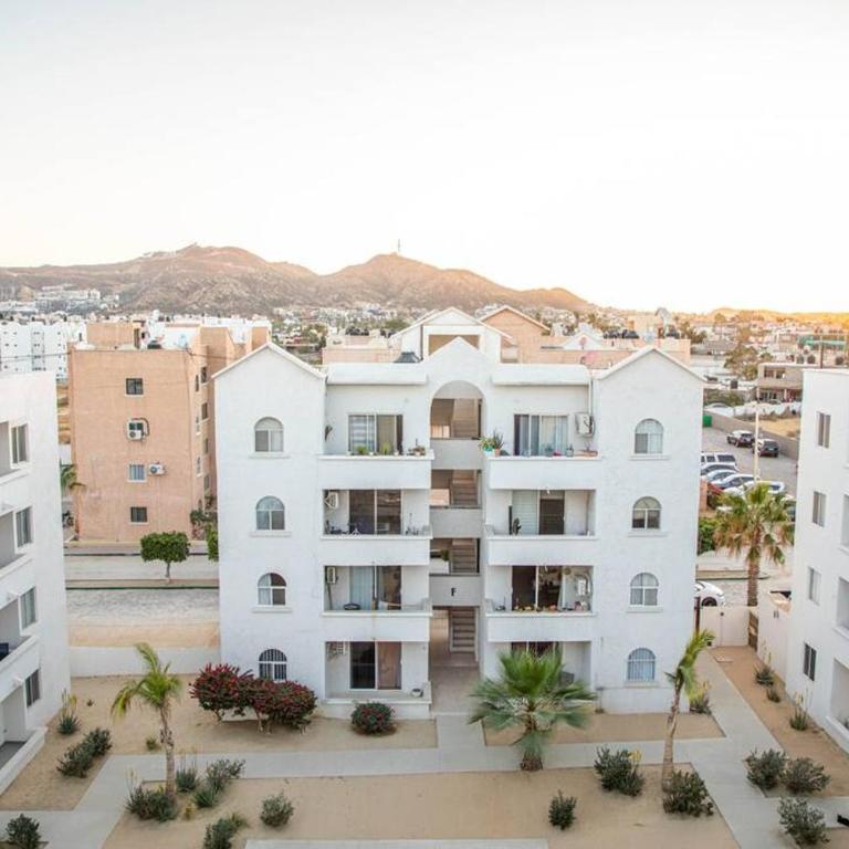 Downtown Beach Condo w/ Pool - Apartamento de 2 dormitorios - 36