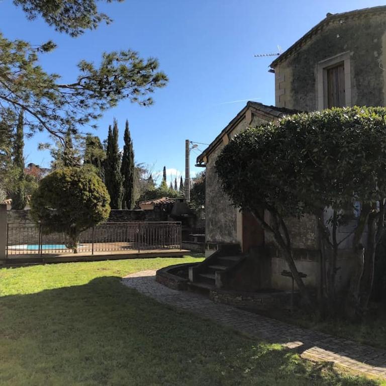 Maison de charme avec vue sur la cité médiévale. - Casa de 3 dormitorios - 2
