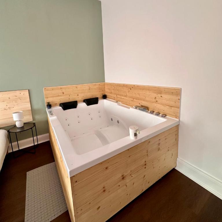 A0 Grand Appartement, Jaccuzi, et extérieur Thermal Artem à 200m - Appartement 2 Chambres - 5