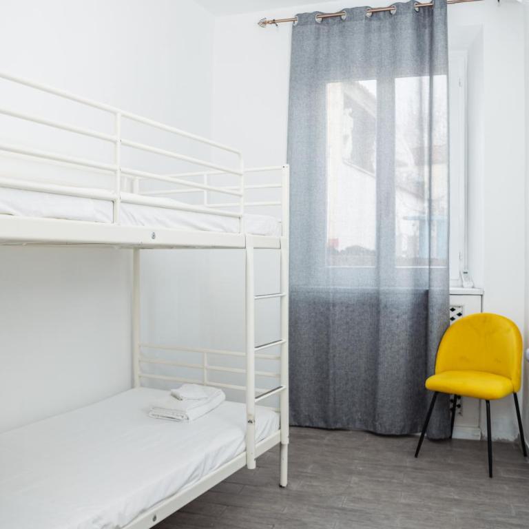 Le Casine Firenze - Camera Familiare - 9