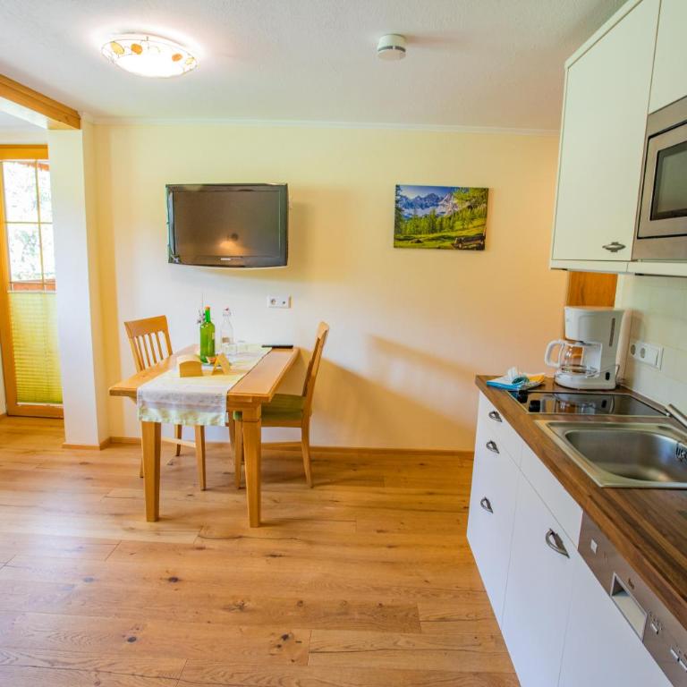 Forsterhof - Apartment mit 1 Schlafzimmer - 2