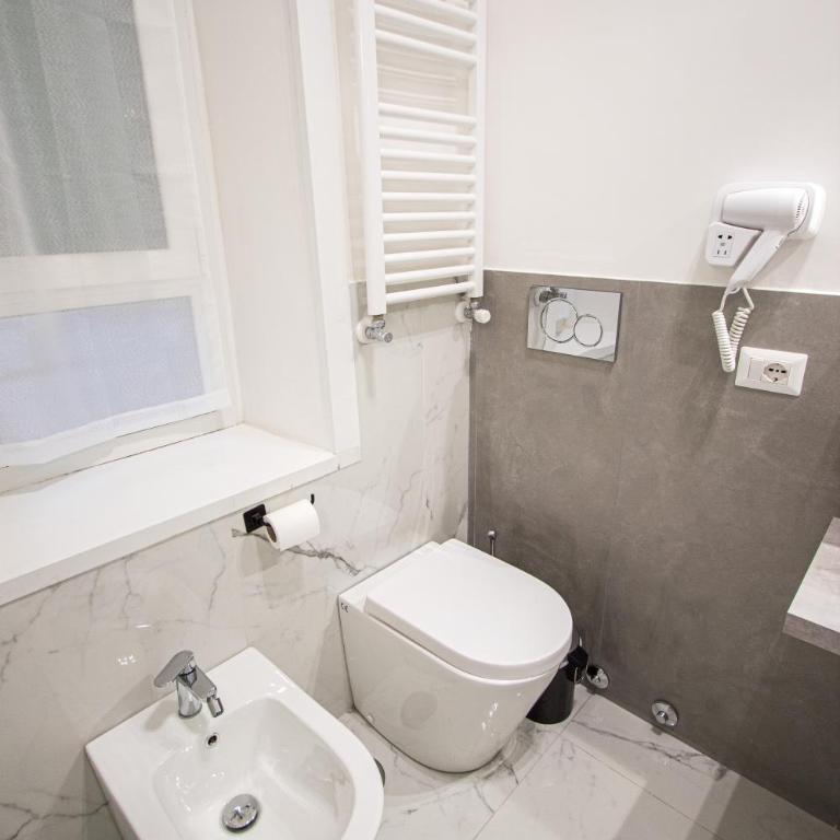 ODESCALCHI LOFT - Appartamento con 1 Camera da Letto - 17