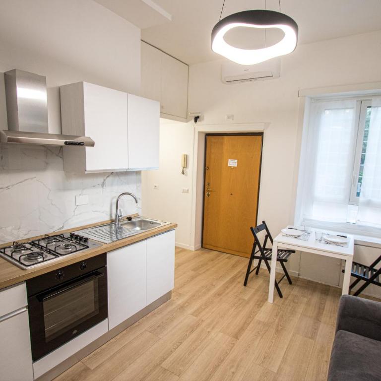 ODESCALCHI LOFT - Appartamento con 1 Camera da Letto - 12