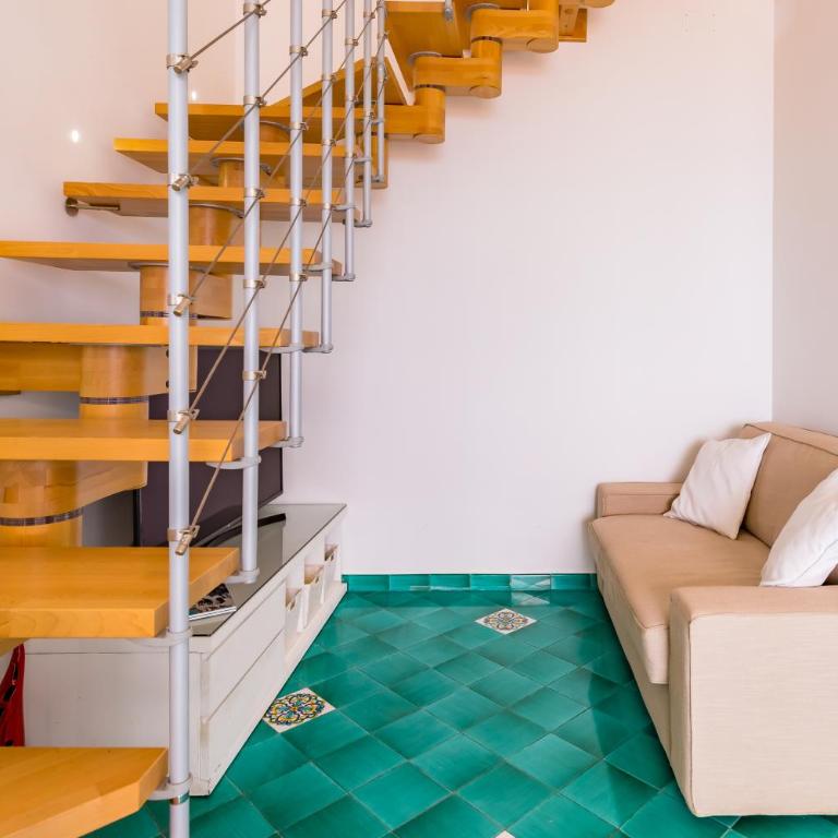Starhost - Villa Marcella con terrazza e giardino vista mare - Casa con 3 Camere da Letto - 65