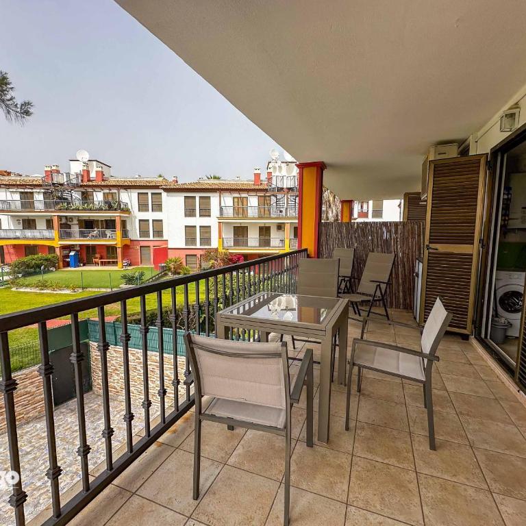 Bright Apartment - Pool Views - MOR01 - Apartamento con vistas a la piscina - 21