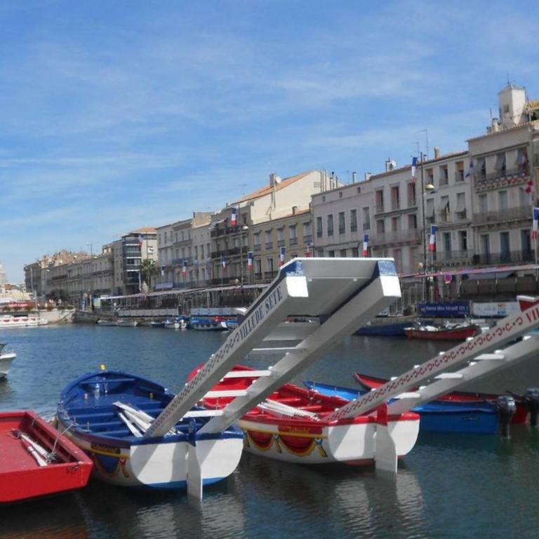 Classé 3 Etoiles Charmant Appartement Cosy sur Sète proche de toutes commodités, Parking Privé - Apartment mit 1 Schlafzimmer - 6