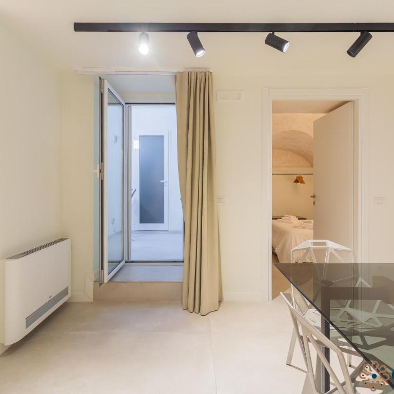 Zema Home by Apulia Accommodation - Quadruple Room with Private Bathroom - 2