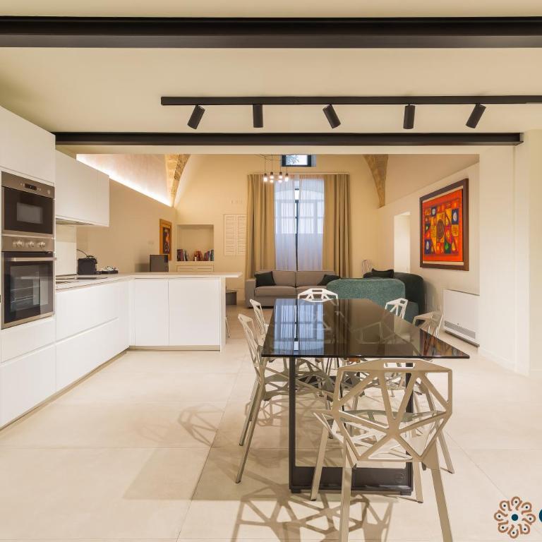 Zema Home by Apulia Accommodation - Quadruple Room with Private Bathroom - 7