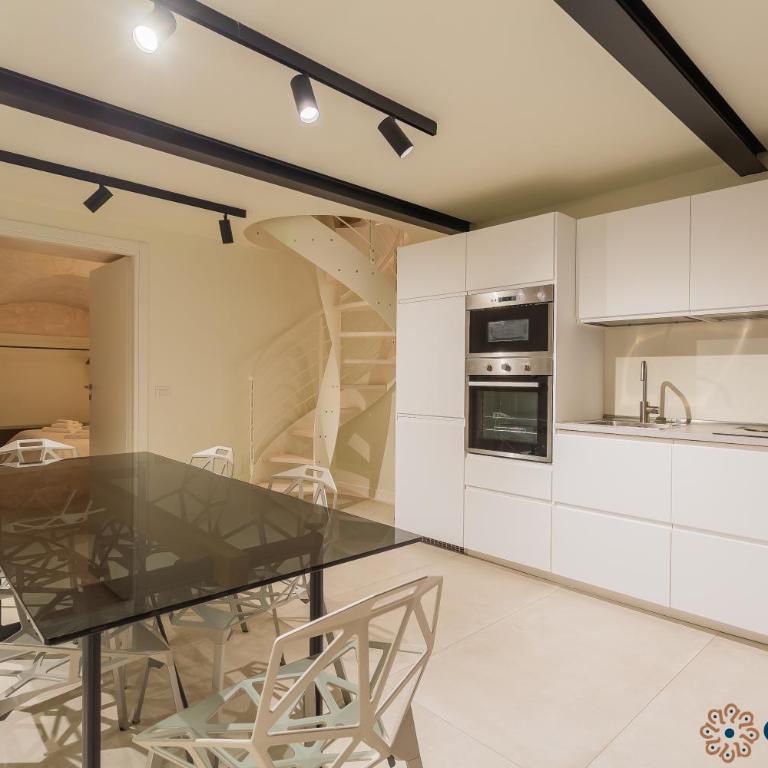 Zema Home by Apulia Accommodation - Quadruple Room with Private Bathroom - 13