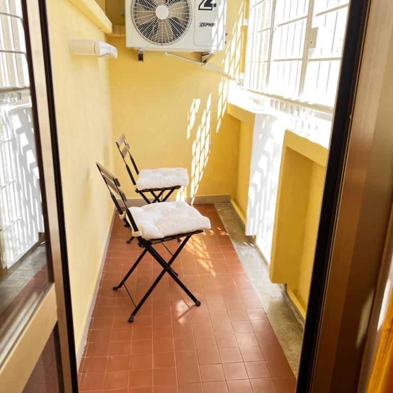 B&B Birba - Camera Matrimoniale con Balcone - 8