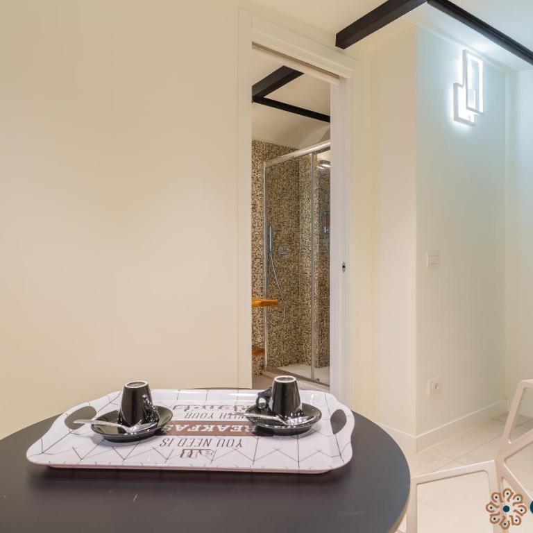 Zema Home by Apulia Accommodation - Double Room with Private Bathroom - 3