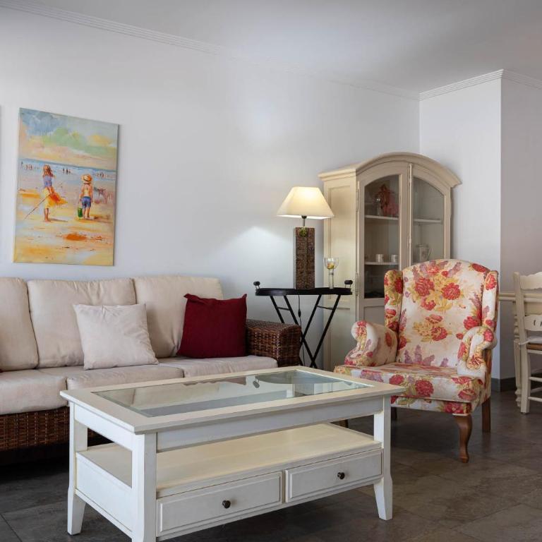 AT062 Planta baja en 1ra línea con salida a la piscina, completamente equipado - Apartamento de 3 dormitorios - 12
