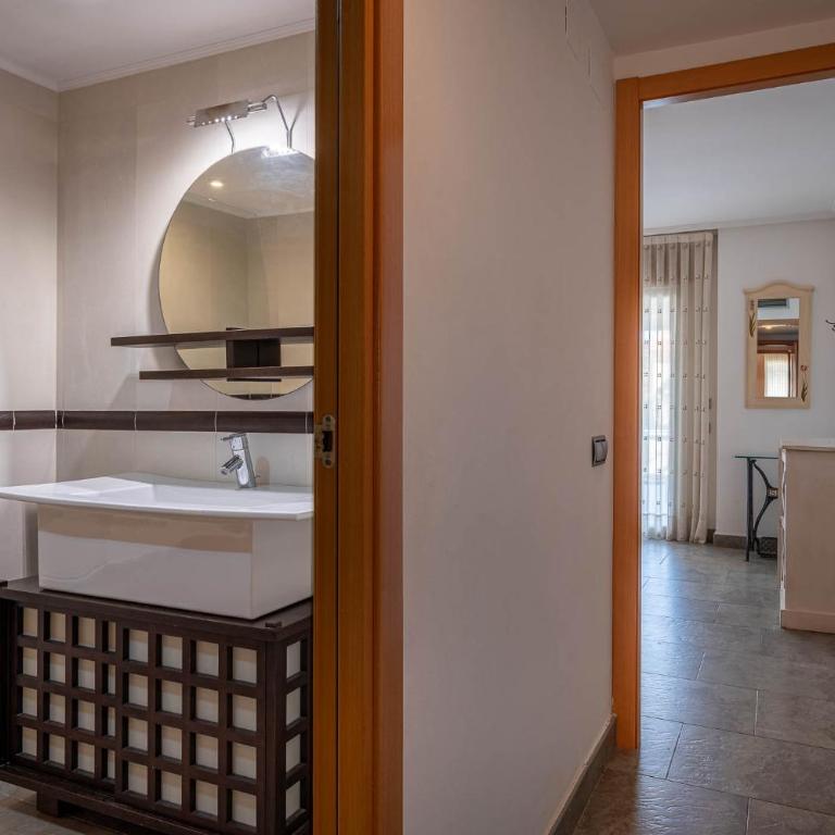 AT062 Planta baja en 1ra línea con salida a la piscina, completamente equipado - Apartamento de 3 dormitorios - 22