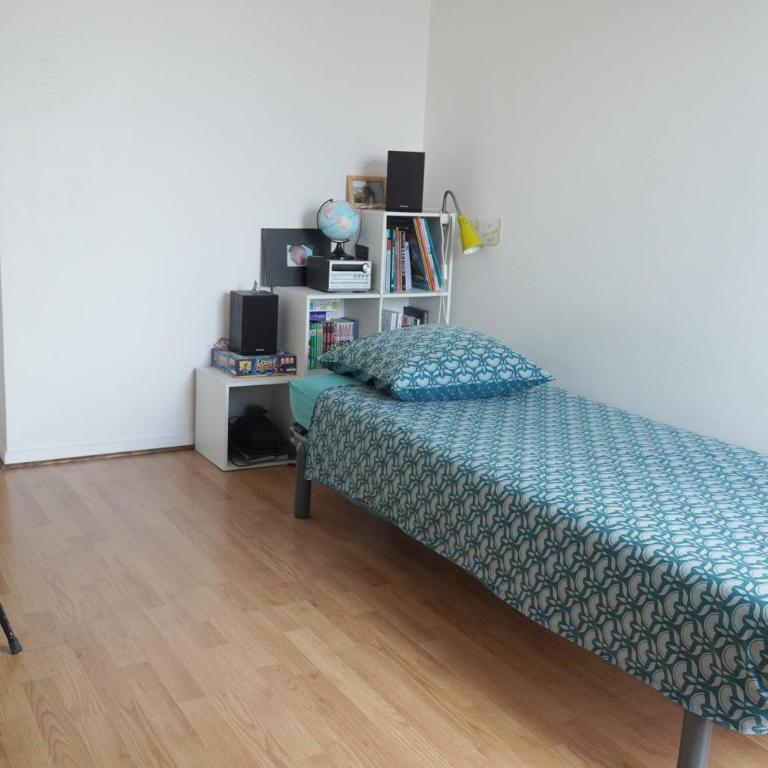 chambre privée POUR FEMME UNIQUEMENT dans appartement à partager - 15 minutes Paris-10 minutes stade de France - Single Room - 1