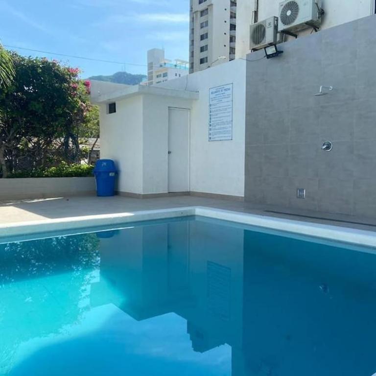 Hermoso apartmento cerca a playa El Rodadero 104 - Apartamento de 3 dormitorios - 42