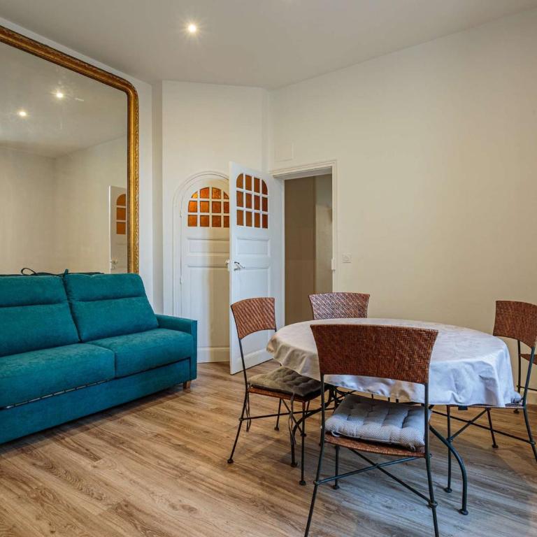 Appartement rénové pour 4 pers en centre de Biarritz à 250m de la plage - FR-1-3-581 - Appartement - 13