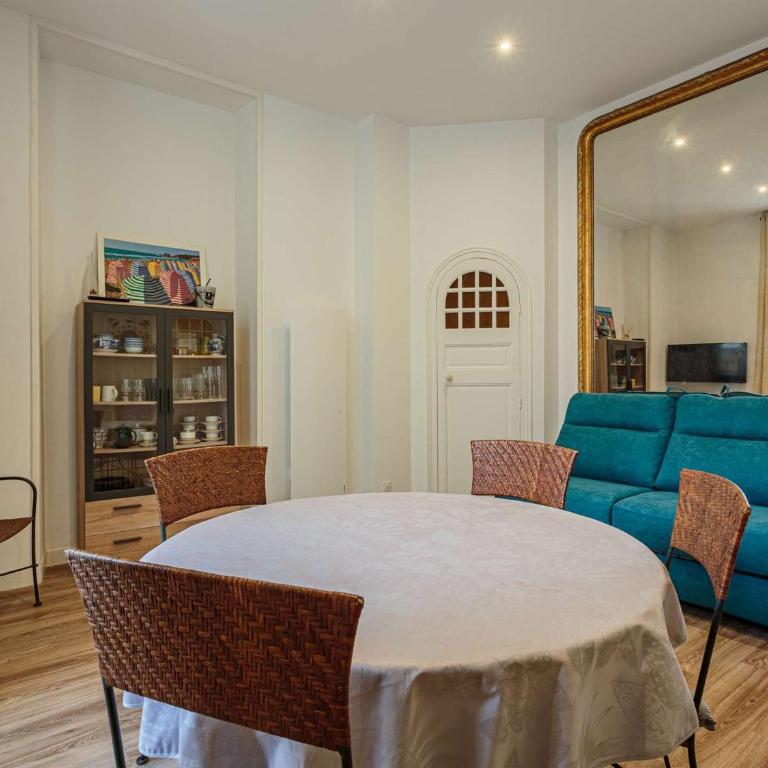 Appartement rénové pour 4 pers en centre de Biarritz à 250m de la plage - FR-1-3-581 - Appartement - 14