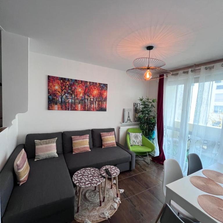 Appt à 10 min de Paris, 15 min a pied du SDF - Apartamento de 3 dormitorios - 12