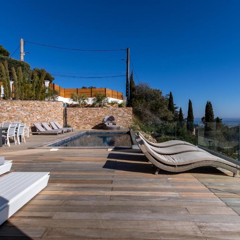 Villa 5 Etoiles vue sur les Iles d'Or Carqueiranne Sea and Mountain Pleasure Villa Vue Mer La Californie - Villa Deluxe - 16