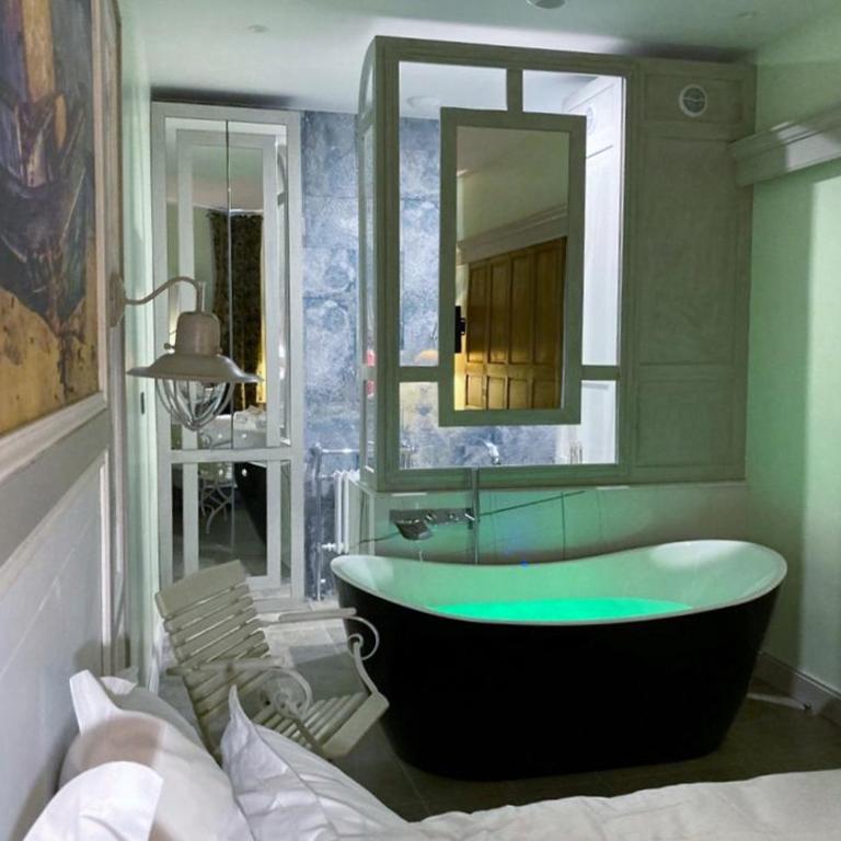 Mes à Moi in Pezenas - Appartements de charme - Baignoire Balnéo - Appartement 1 Chambre - 27