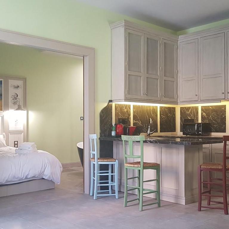 Mes à Moi in Pezenas - Appartements de charme - Baignoire Balnéo - Appartement 1 Chambre - 30