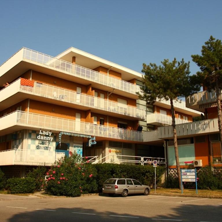 CAVALLINO - Appartamento con 2 Camere da Letto - 1