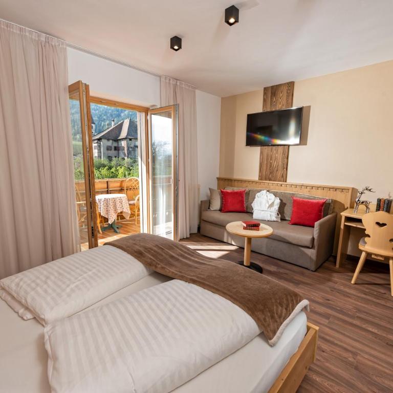 Hotel Schallerhof - Deluxe Doppelzimmer mit Blick auf das Schloss - 4