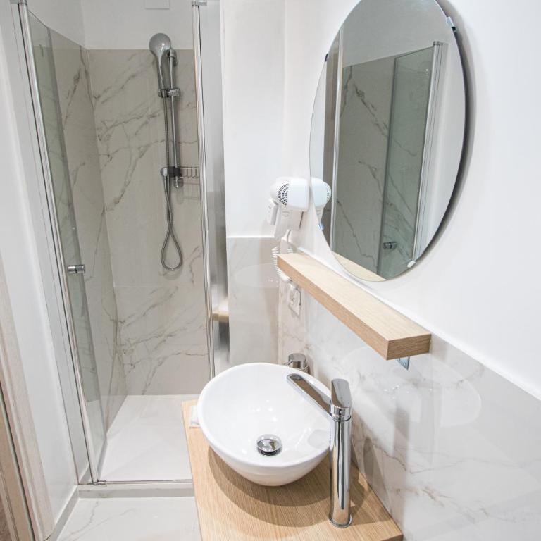 B&B La Casetta - Camera Matrimoniale con Bagno Privato - 8