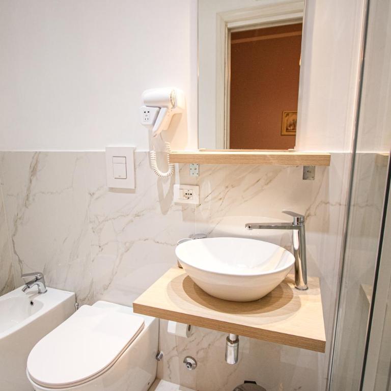 B&B La Casetta - Camera Matrimoniale con Bagno Privato - 2
