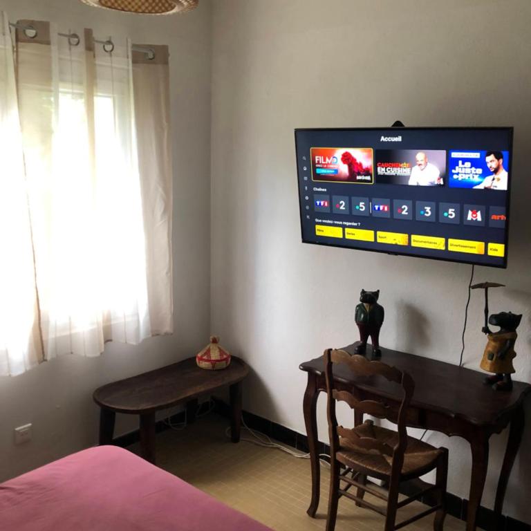 Les Lambrusques T2 avec jardin à 300 m de la plage - Apartamento de 1 dormitorio - 9