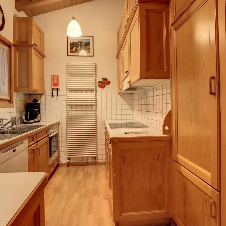 Reine des Pres 1er - Appartement - 10