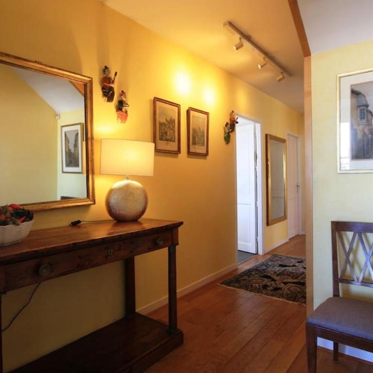 Superb duplex with stunning view of Eiffel Tower - Appartement 3 Chambres - 11
