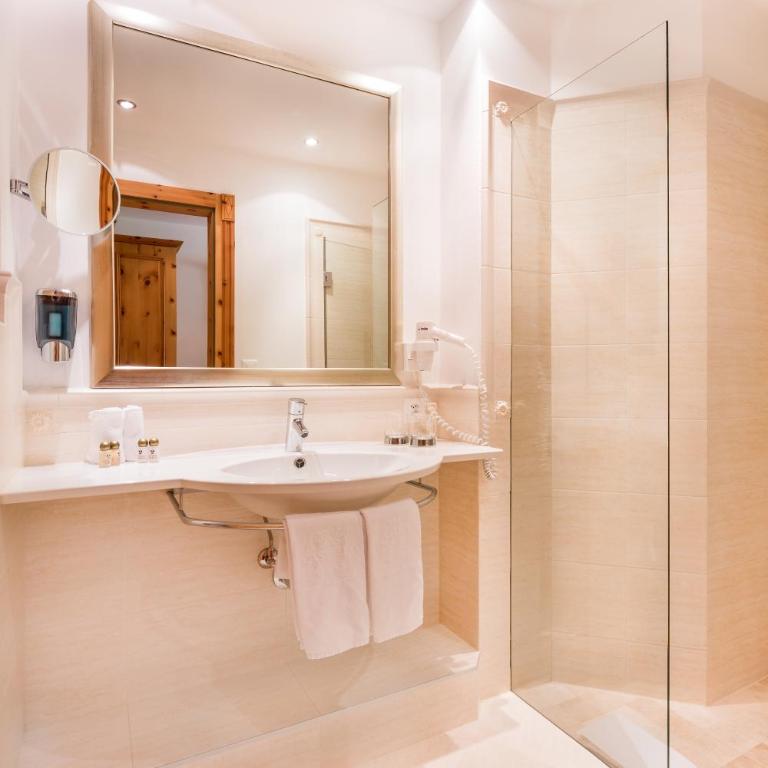 Chasa Castello relax & spa - Deluxe Doppelzimmer - 2