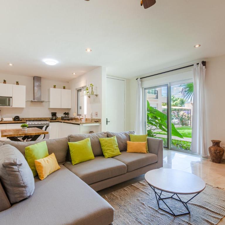 Via Tendenza Condos - Two-Bedroom Apartment - 19