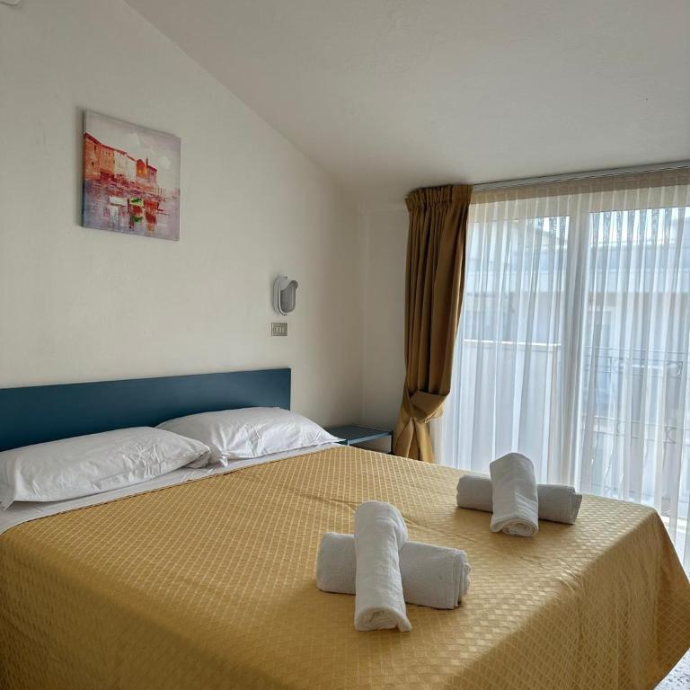 Hotel Till - Camera Matrimoniale Superior - 2