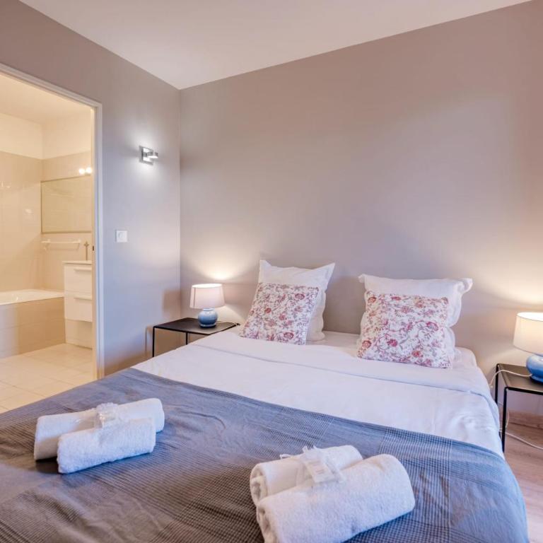 LA BADINE Appartement AirCo Pool for 4 By Sunset - Appartement - 2