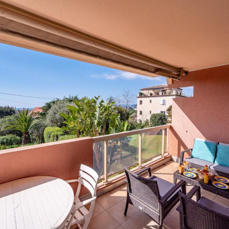 LA BADINE Appartement AirCo Pool for 4 By Sunset - Appartement - 7