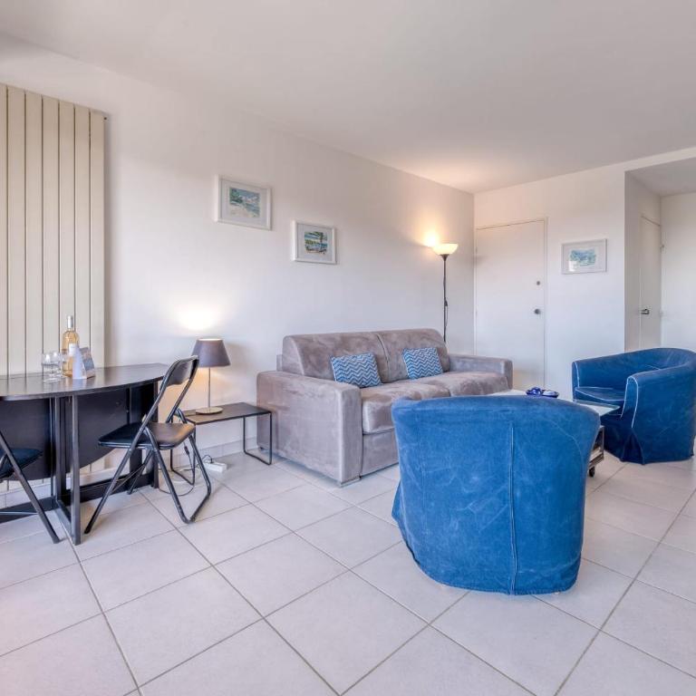 LA BADINE Appartement AirCo Pool for 4 By Sunset - Appartement - 15