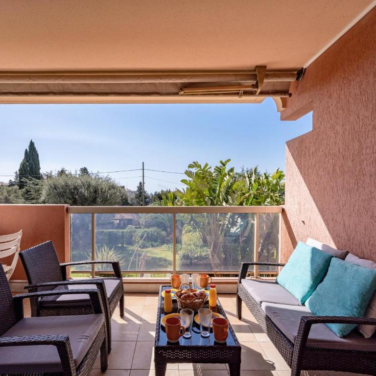LA BADINE Appartement AirCo Pool for 4 By Sunset - Appartement - 18